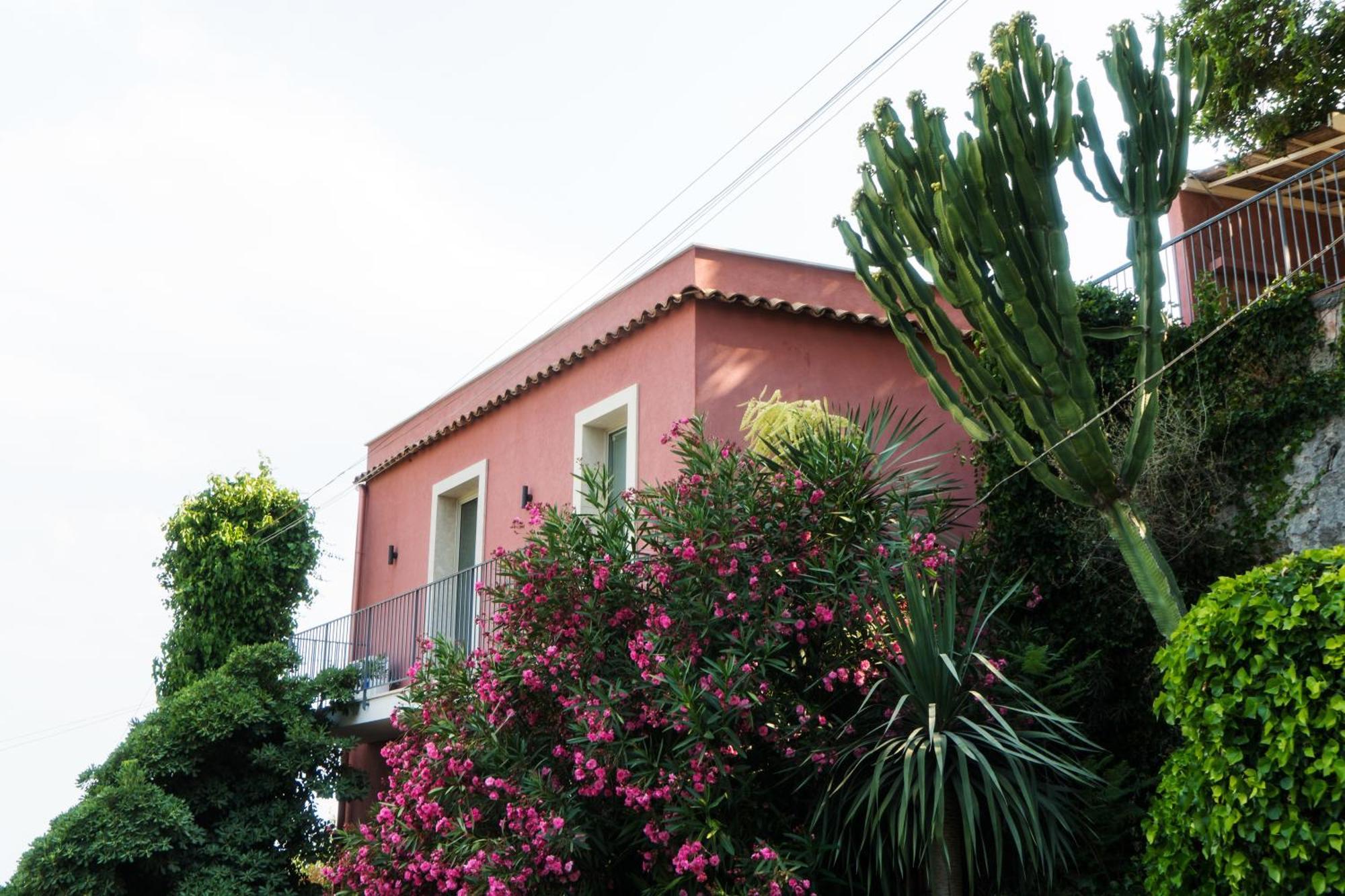 דירות טאורמינה The Charming House מראה חיצוני תמונה